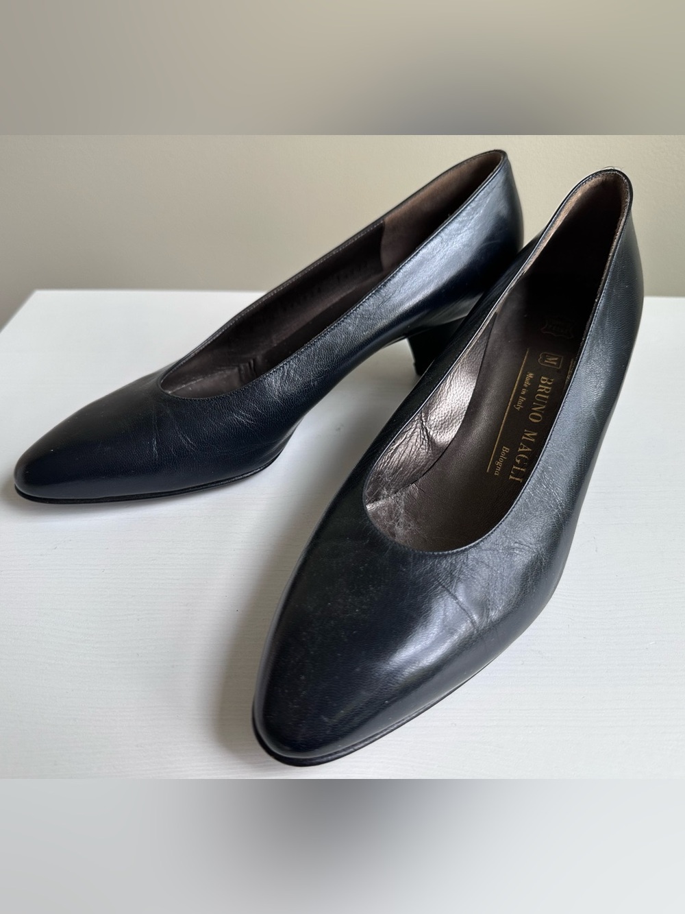 Bruno Magli Black Leather Pointed-Toe Pump